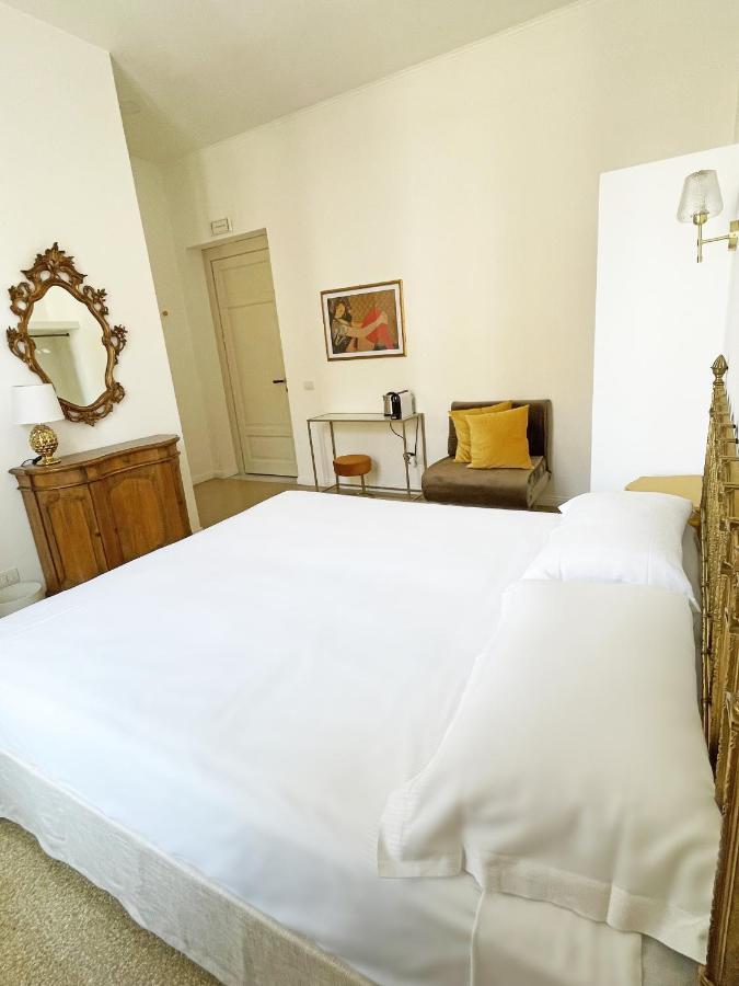 Isola - Smart Aparthotel Messina Kültér fotó