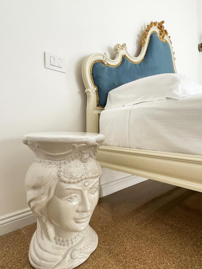 Isola - Smart Aparthotel Messina Kültér fotó